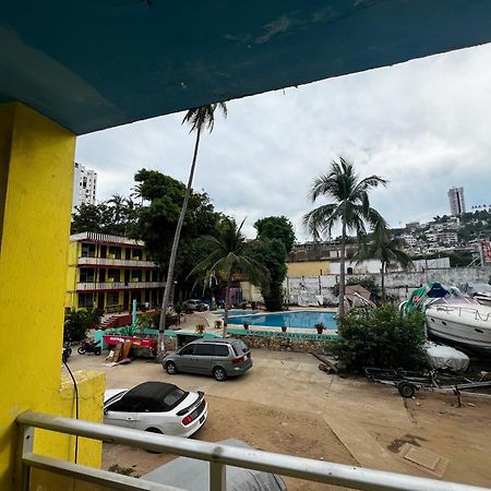 Casa De Huespedes Walton Hotell Acapulco Eksteriør bilde