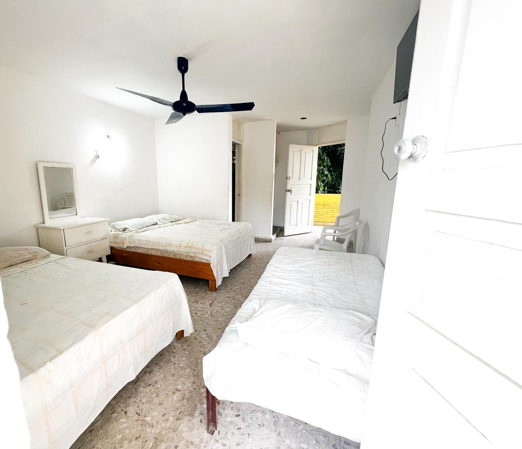 Casa De Huespedes Walton Hotell Acapulco Eksteriør bilde